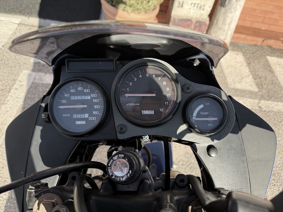 Yamaha TDR 125r