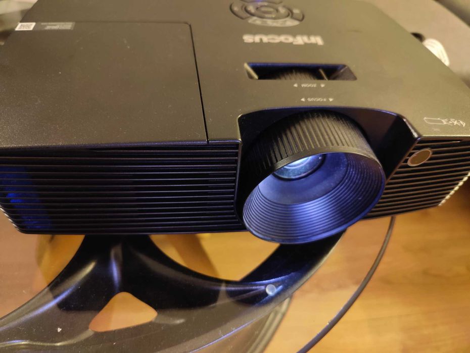 Projektor InFocus in116 pilot 3000ansi 3D DLP kino domowe HDMI rzutnik