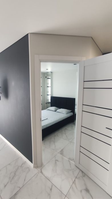 VIP 2-х комн. квартира. Центр. 95 квартал. Новый дизайнерский ремонт