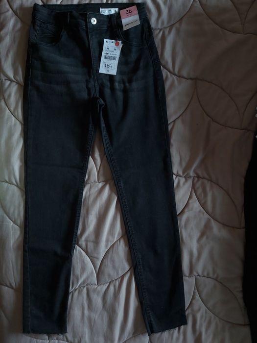 Calças de ganga skinny push up, novas, Lefties, 36