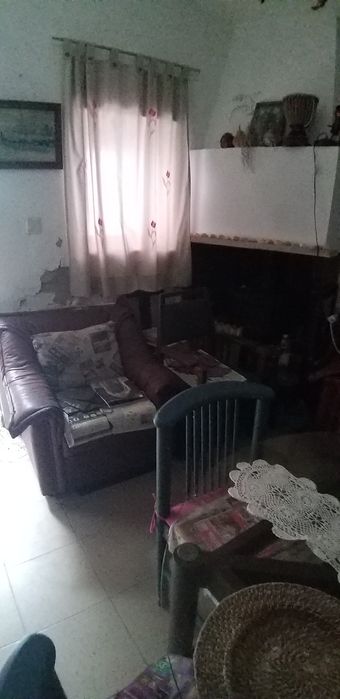 Casa térrea  Sobral de Monte Agraço