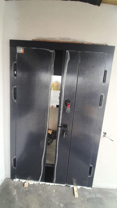 Двери Входные для Квартиры и Дома .