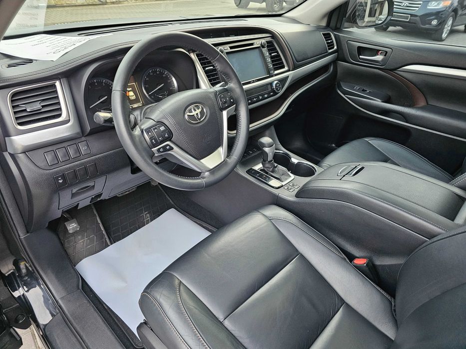 Toyota Highlander V6 3.5 Premium | 2015 рік | Топова компектація