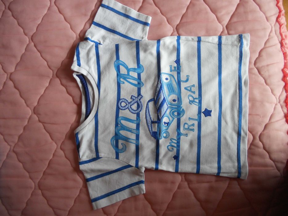 T-shirts 12 m (MENINO)