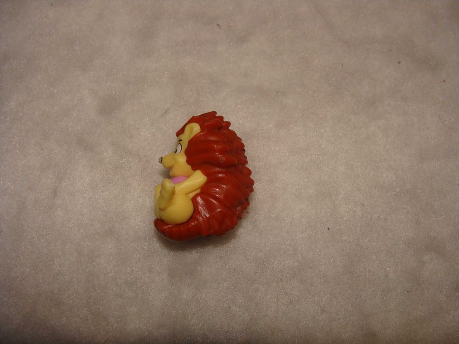 Boneco Ouriço - Kinder Easter Race