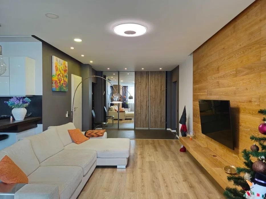 Продам 3 к. квартиру 110 кв.м. ЖК Едем, вул. Чубинського м. Бровари DM