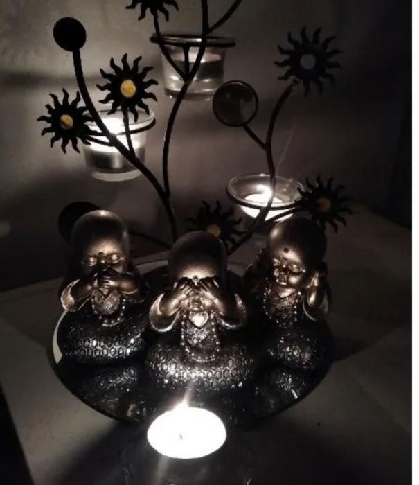 Massagem relaxante com óleo quente