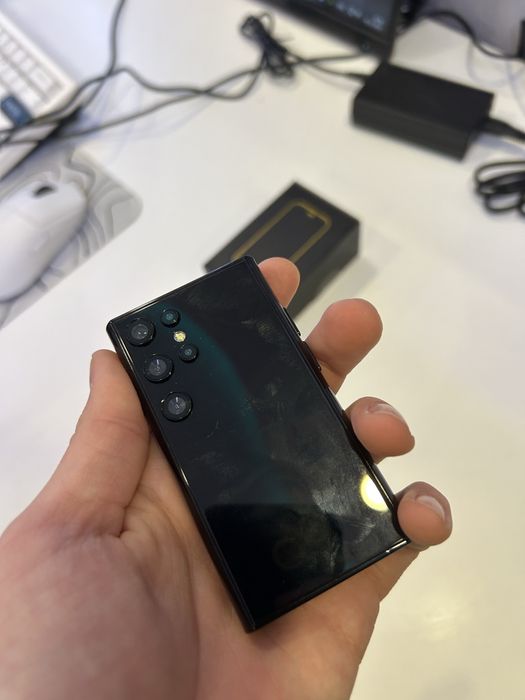 В продаже мини телефон s23 pro