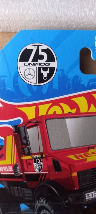 Mercedes-benz unimog 1300 hot wheels