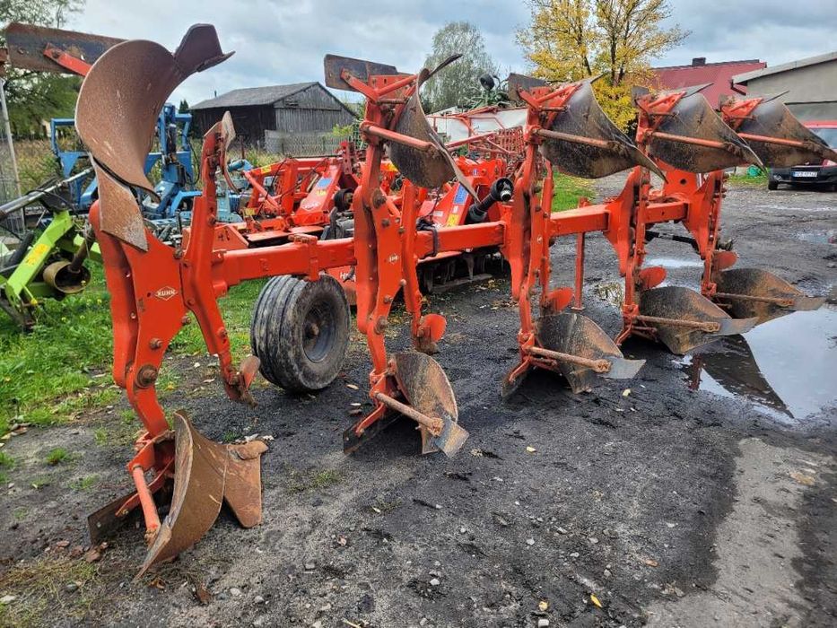 Pług Kuhn Multimaster 121