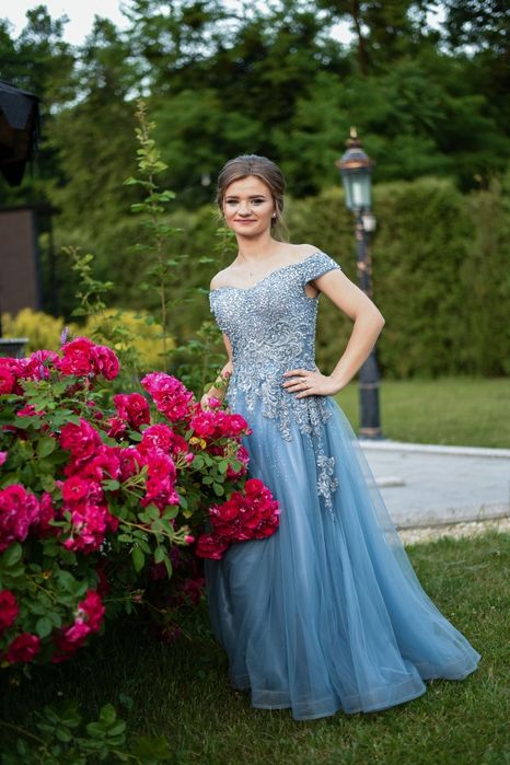 Випускне-вечірнє плаття