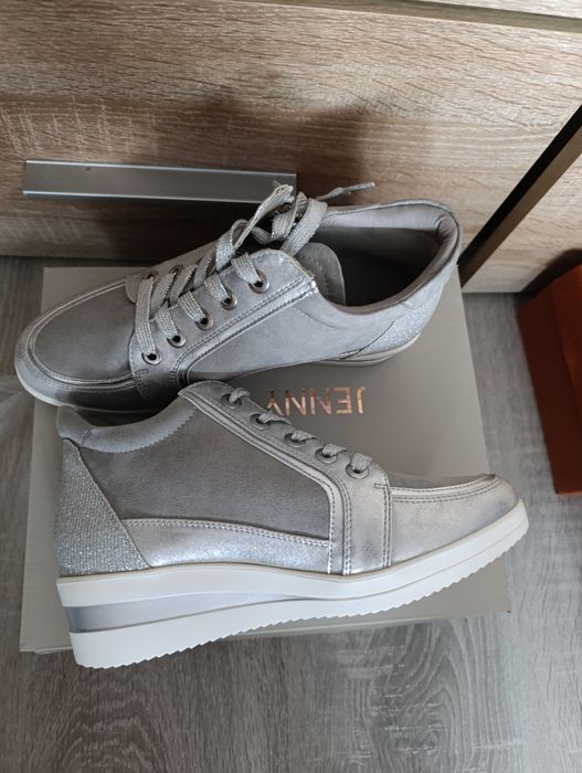 Buty damskie nowe  sneakersy CCC Jenny Fairy 38