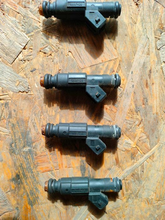 ford 1,8 16 v wtryskiwacz wtrysk 280,155,819