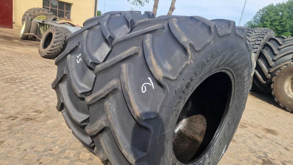 600/65r28 600/65-28 Continental 50% bieżnik