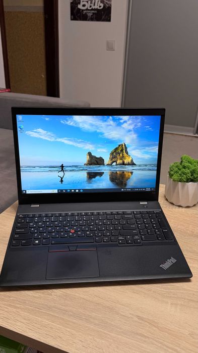 Ноутбук Lenovo ThinkPad T580 (i5-8250U / 16GB / IPS Full HD)