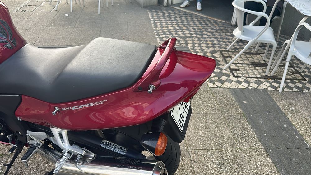 Honda cbr  1100 xx