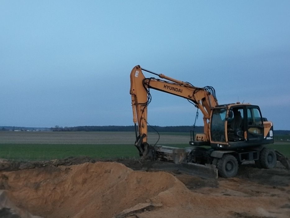 Usługi ,wynajem koparek ,sprzętu budowlanego ,usługi transportowe