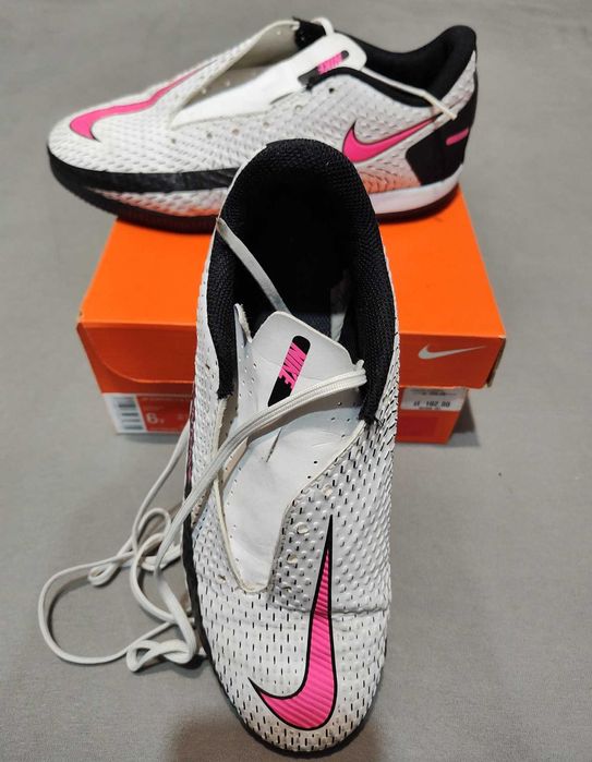 Nike
Buty halowe Nike Phantom GT Academy