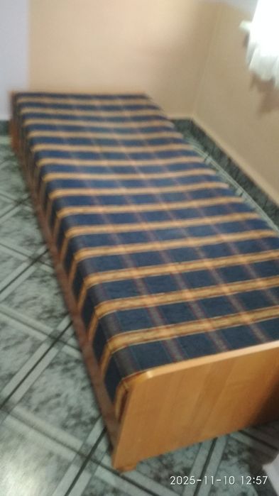 Sprzedam tapczan jednoosobowy