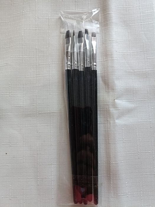 Zestaw do manicure i akcesoria