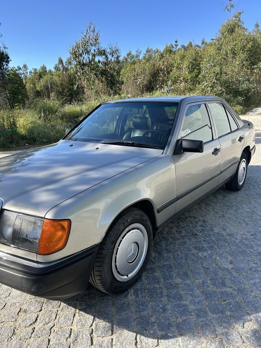 Mercedes E 200D de1989