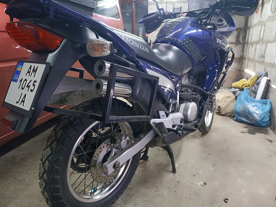 Продам хонда трансальп 650