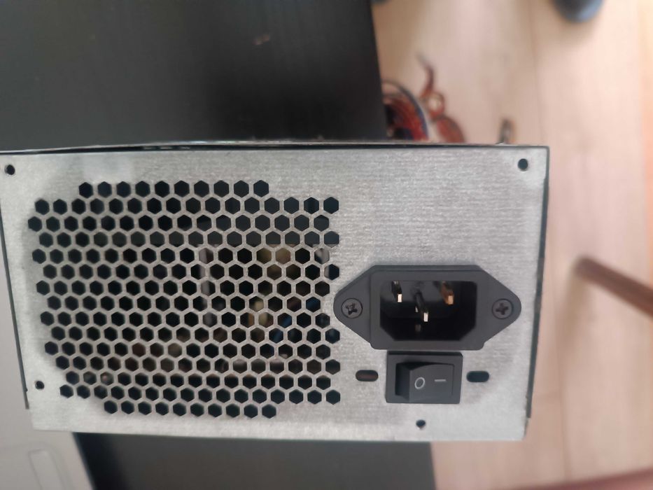 Fonte de Alimentação 600W