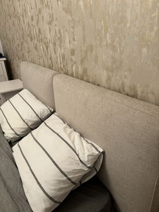 Cama 1,60 com colchao e cabeceira