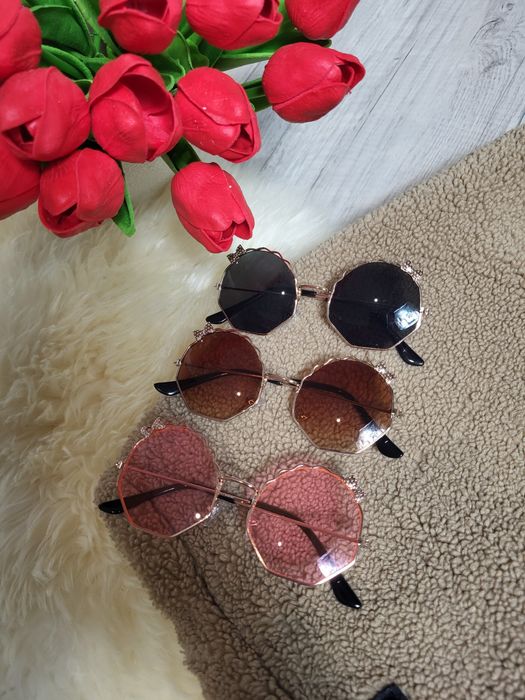 Сонцезахисні окуляри дитячі,дорослі