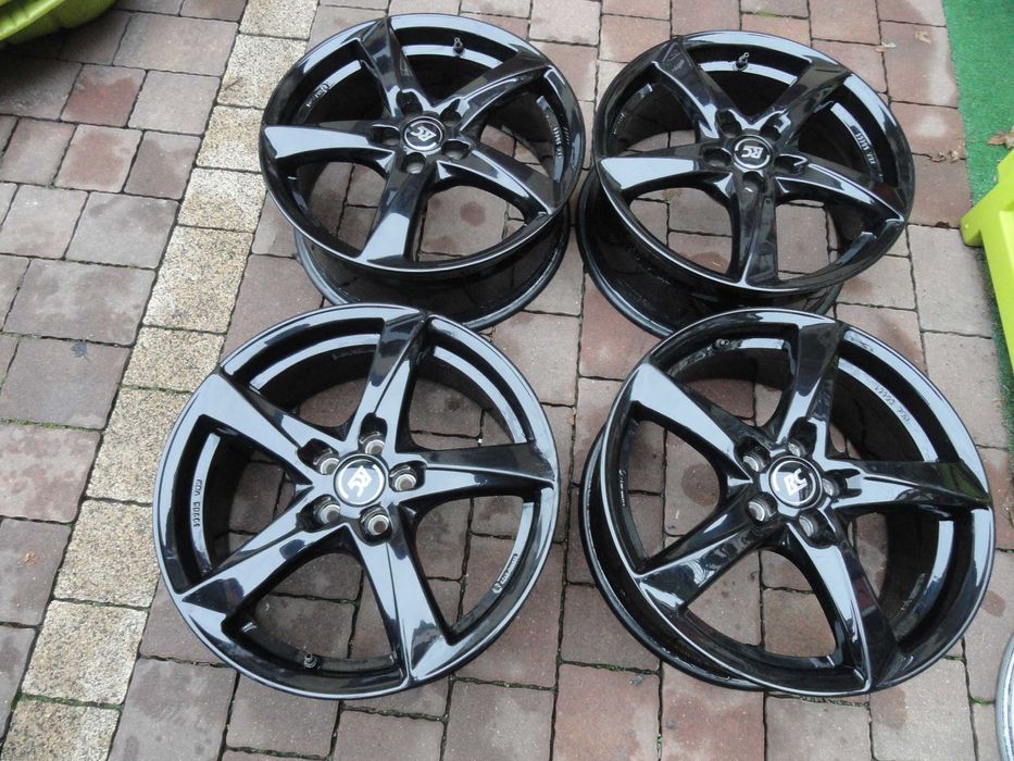 Felgi Aluminiowe 17 5x100 RC JAK NOWE