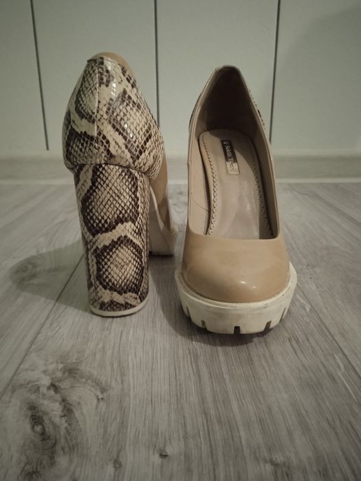 Каблуки хороші!!!