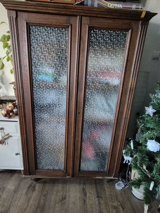 Stara szafa kredens w stylu Ludwikowskim Vitnatge