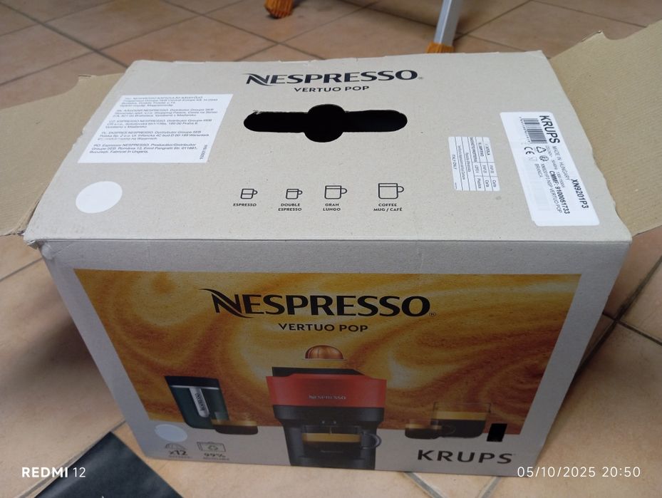 Máquina Nespresso Vurtuo POP "Como nova!"