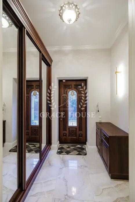 Продажа дома с ремонтом Чапаевка Вита-Литовская Конча-Заспа 4 спальни