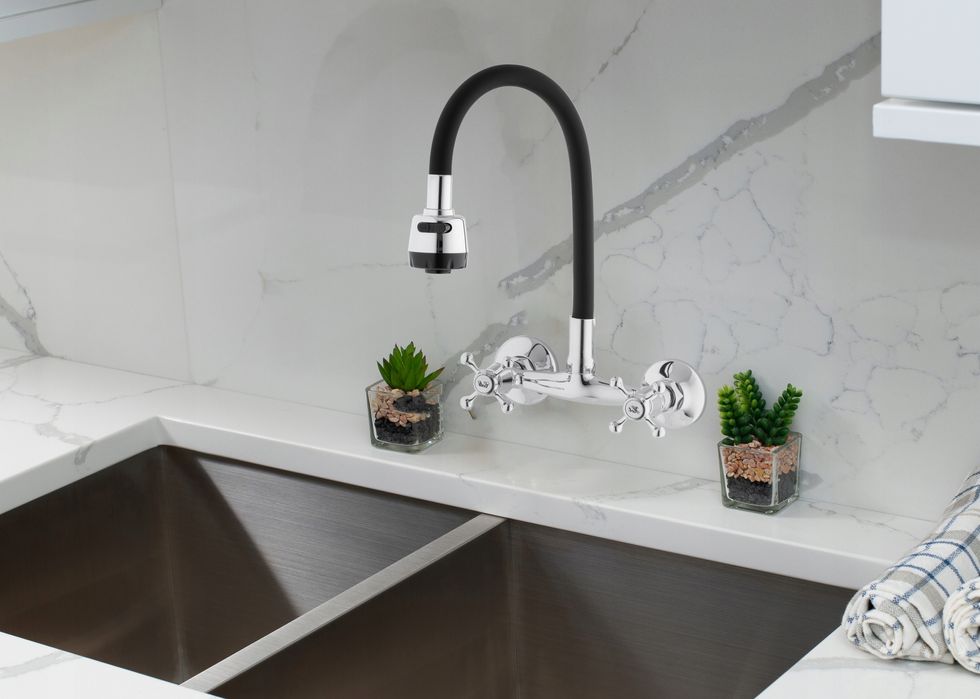 Bateria Kuchenna Ścienna Kran Elastyczna Wylewka Czarna Chrom Retro