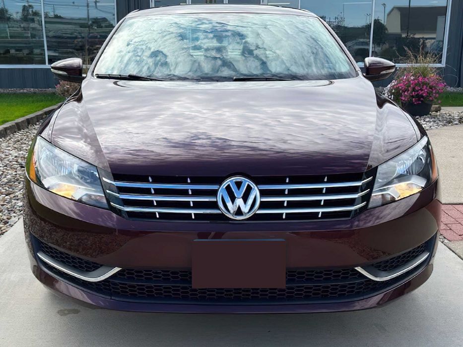 Volkswagen Passat      2013