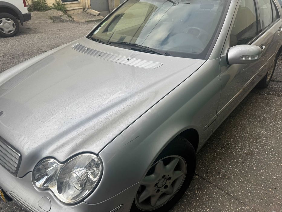 Mercedes CF200 Kompressor de 2002 W203 para peças