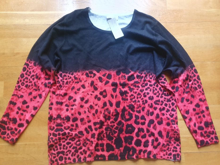 Sweter damski we wzory roz.46 wiskoza