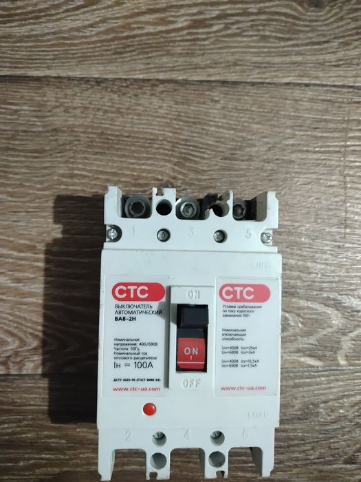 Силовой автоматический выключатель CTC BA8-2H 100A