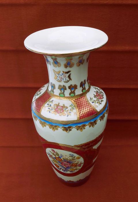 Various Ceramic and Handicraft Items501696904141875201