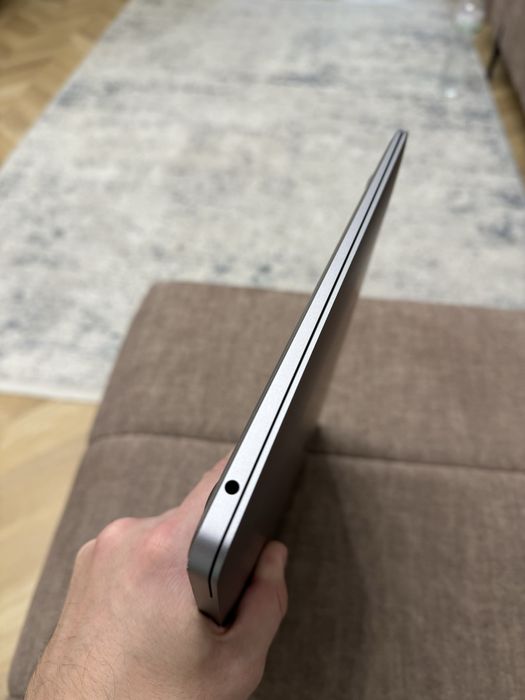 MacBook Air 13 2018/2019 i5 1.6-3.4GHz /16 GB /1500 Gb 94% АКБ!
