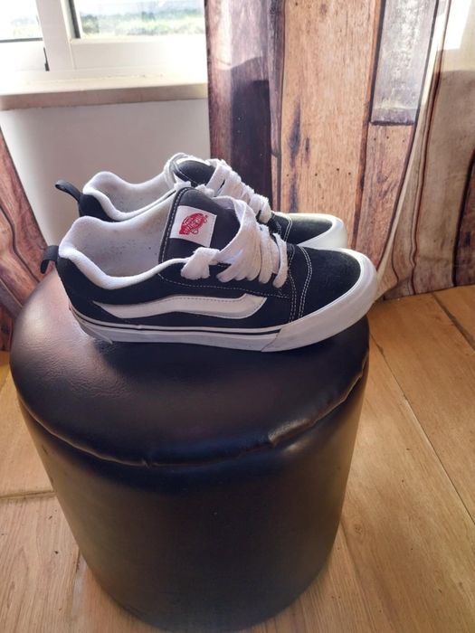Tenis marca vans usados 3 ou 4 veses estao como novos
