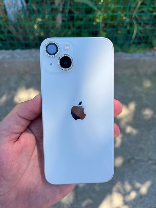 Продам IPhone 13 128 gb white