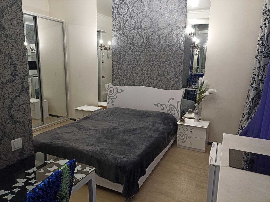 "Romantic" подобово квартира в центрі Харкова. м.Наукова