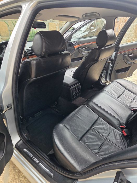 BMW serie 5 e39 520i GPL