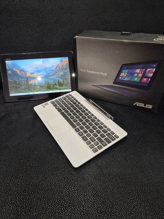Asus Transformer T100T laptop + notebook