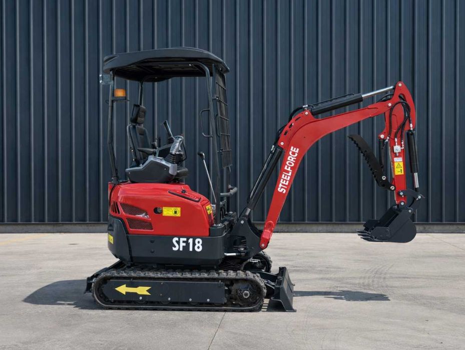 MINI GIRATORIA 1800kgs - Kubota D722 - Novo