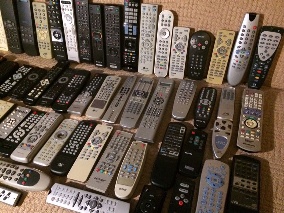 Piloty oryginalne różne