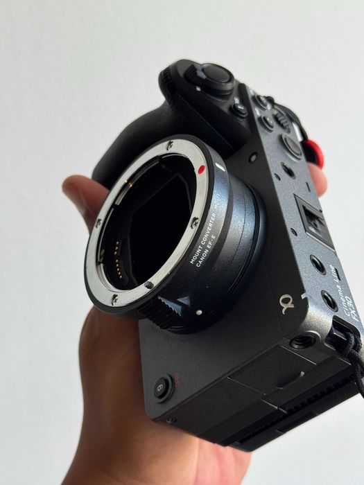 Sony FX30 + Sigma MC11 - Excelentes Condições