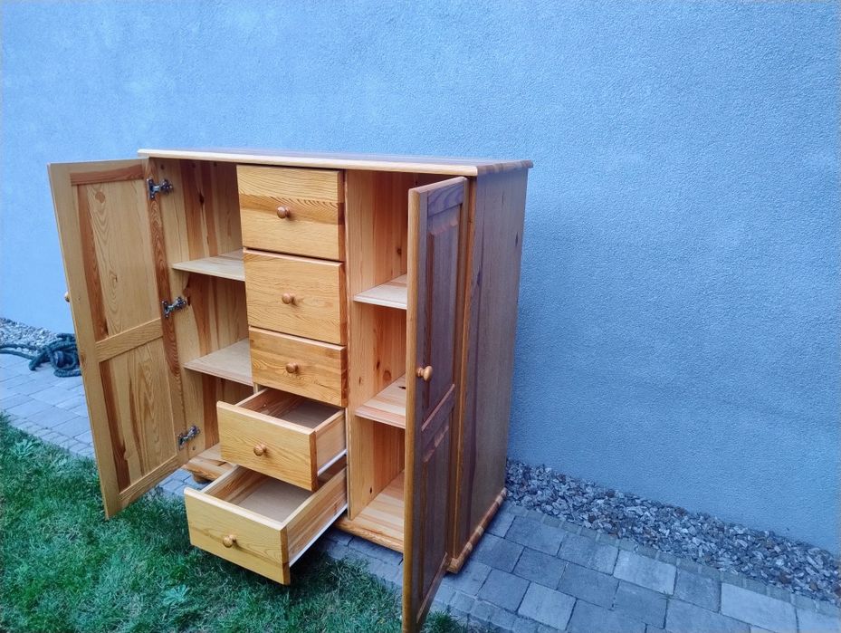 Komplet mebli sosnowych